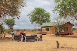 Rest House Lodge Serengeti